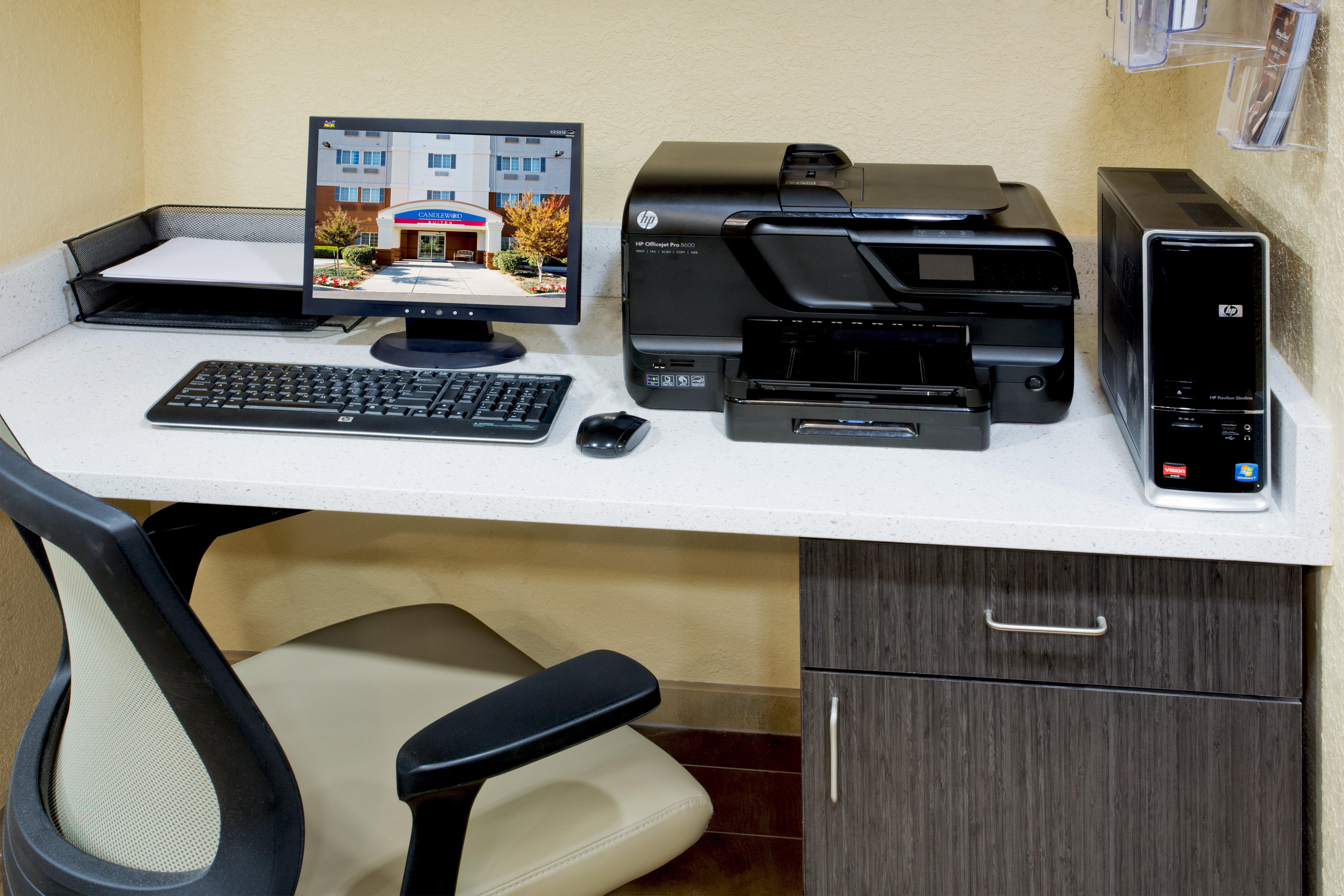 Candlewood Suites Medford By Ihg Extérieur photo