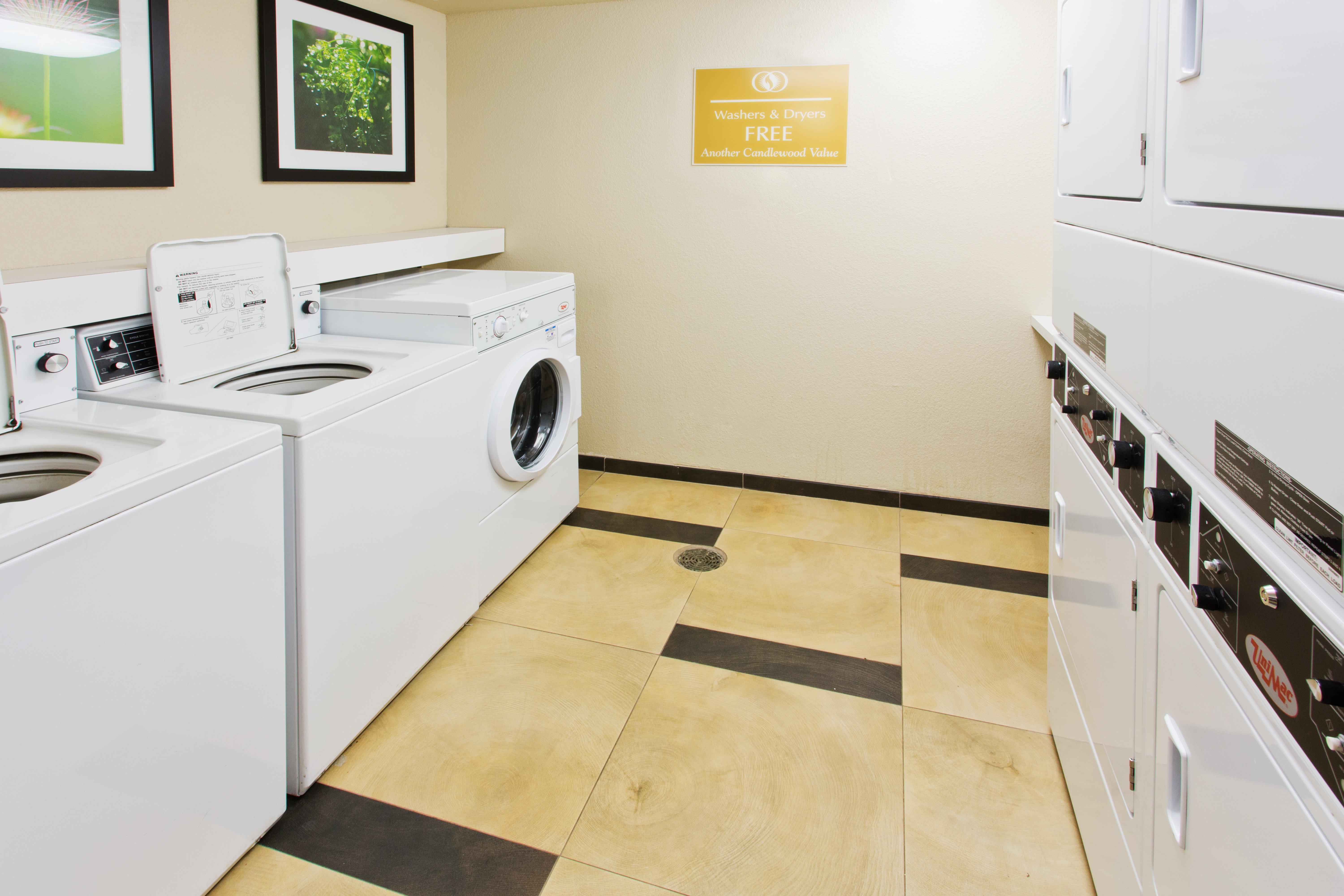Candlewood Suites Medford By Ihg Extérieur photo