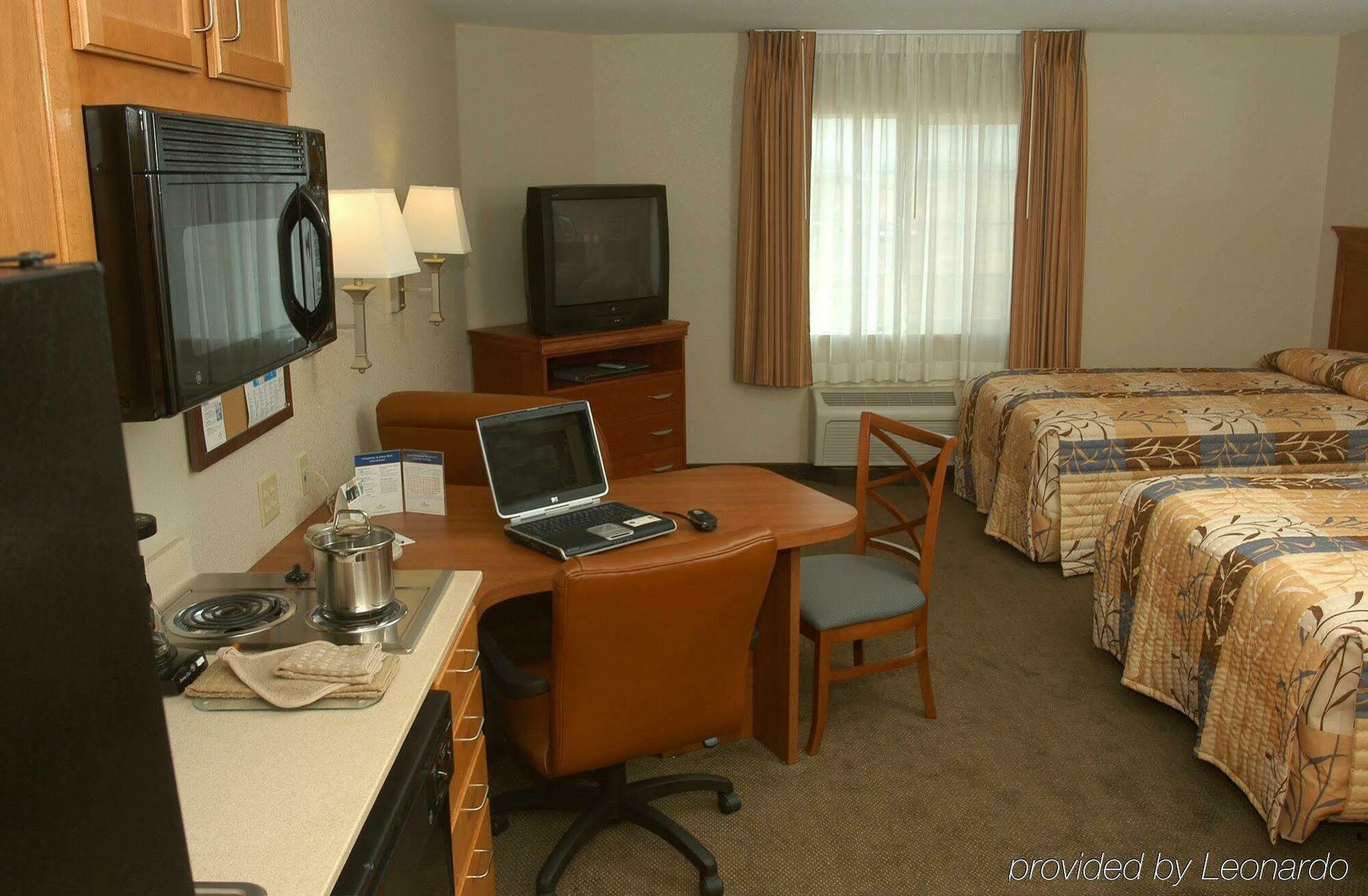 Candlewood Suites Medford By Ihg Extérieur photo
